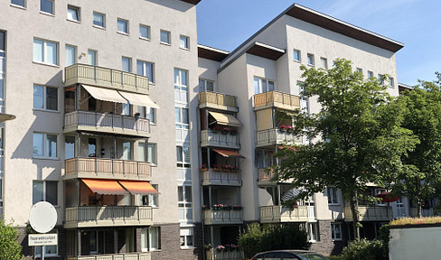 Moderne 2- Raum- Wohnung mit Balkon u. Stellplatz in ruhiger Lage