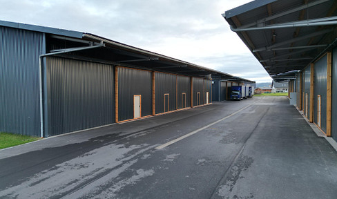 Warehouse/Industrial building/Rental hall (1296 m², 648 m², 2 x 324 m²)