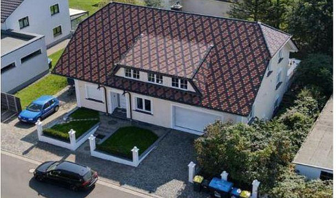 Apartment building with 5 residential units 6 % yield commission-free