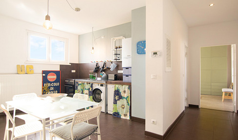Modern, very bright 2.5-room apartment with balcony in a green area - Berlin-Britz (Neukölln)