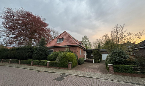 Fantastic house, prime location in the north, large garden, 220m² living space