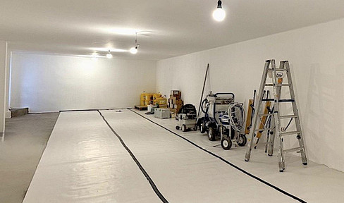 77 sqm storage cellar in Schwabing Herzogstraße (commission-free)