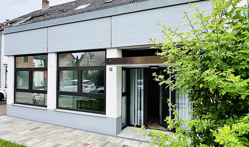 Room for rent in a shared apartment (5 people) - fully furnished - for students in Augsburg-Haunstetten-Nord.