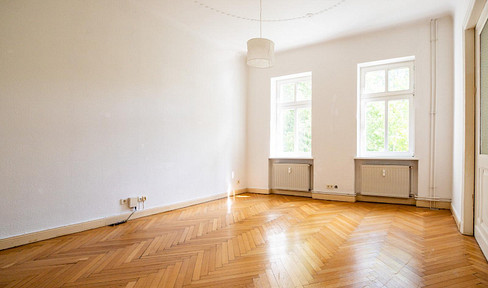 Shared flat room seeks nice tenant
