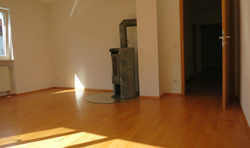 Modern 3-room apartment: close to the center & quiet location 🏡✨