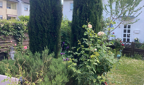 Weinheim Weststadt: Bezugsfertiges Einfamilienhaus in gefragter Lage mit Top-Anbindung