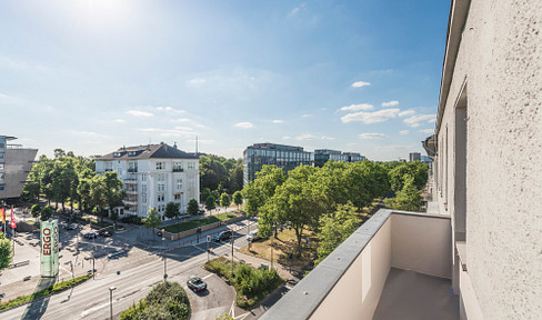 Pempelfort - For commuters or singles! Beautiful apartment with separate kitchen and balcony
