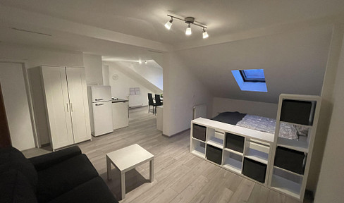 4.9 % yield! Renovated & rented 1-room apartment in Nuremberg