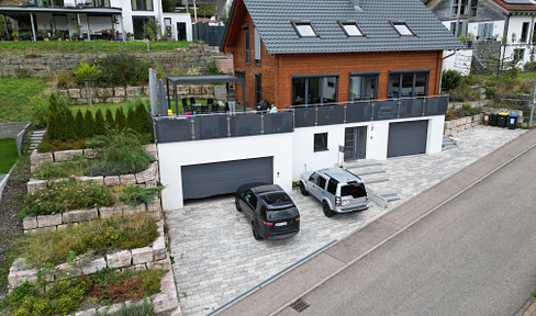 Traumhaftes Massivholzhaus - Familienidyll mit Blick ins Grüne