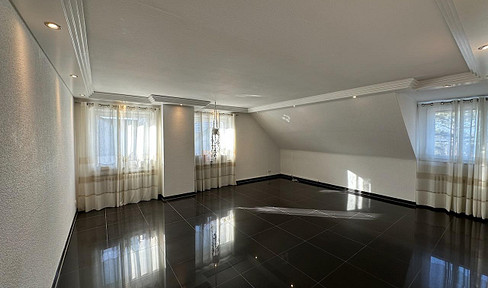 PROVISIONSFREI - 3-Zimmer-Wohnung mit Stellplatz