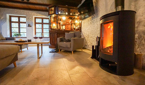 Traumhaus zu verkaufen! Ruhig gelegen, Natur pur, Schwimmteich