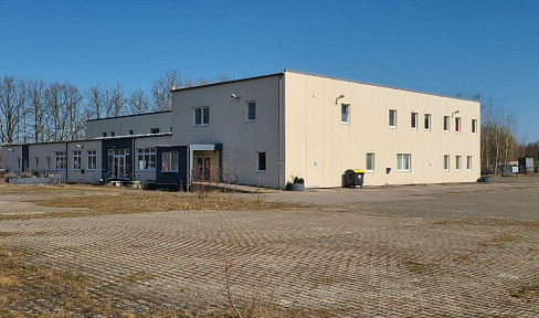 Mehrzweckgebäude für gewerbliche und öffentliche Nutzung