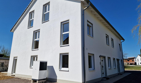 Sunny new-build semi-detached house in Altenmünster