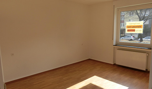 Well-designed 3-room apartment with loggia on the ground floor in Huttrop