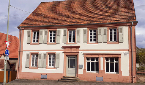 Historisches Anwesen in ländlicher Lage