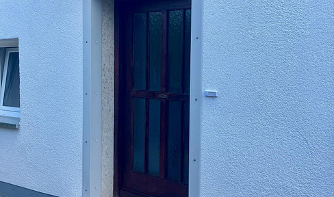 Von privat: Ältere DHH mit zwei Wohnungen und schönem Garten Wolfgangsiedlung