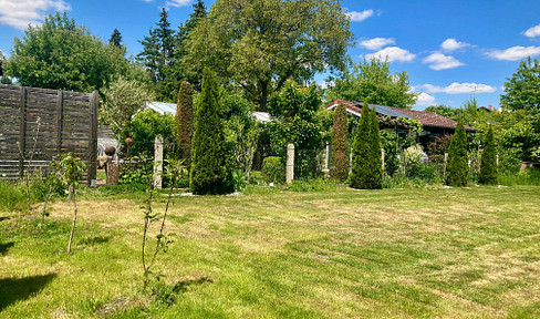 Provisionsfrei: Zweifamilienhaus mit schönem Garten, ruhig, hell, renoviert, Wolfgangsiedlung