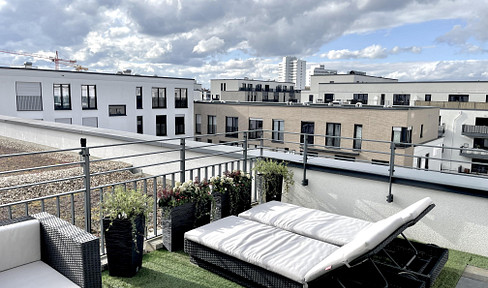 Rooftop terrace; Prestigious 3 rooms; No brokerage fee; Award-winning EBK