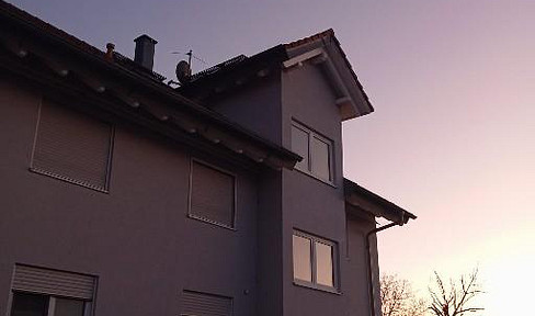 Commission-free 3 room top floor apartment