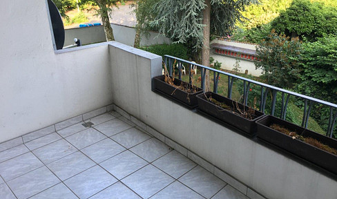 Modernized 2.5 room KDB apartment (50 sqm) with balcony in Holsterhausen (Bunsenstr. 77)