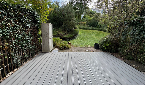 Furnished 1-room apartment with terrace in Frankfurt Sachsenhausen top location
