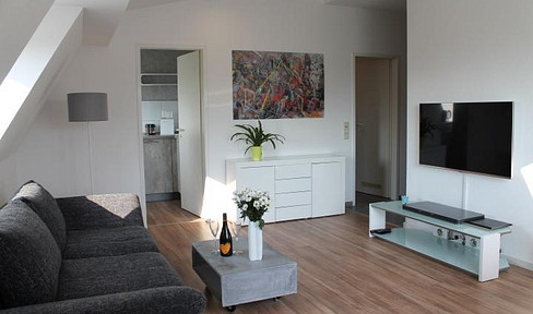 PROVISIONSFREIE 60qm 2 1/2 Zimmerwohnung mit Balkon, Küche, vollständig möbliert. TOP Kapitalanlage