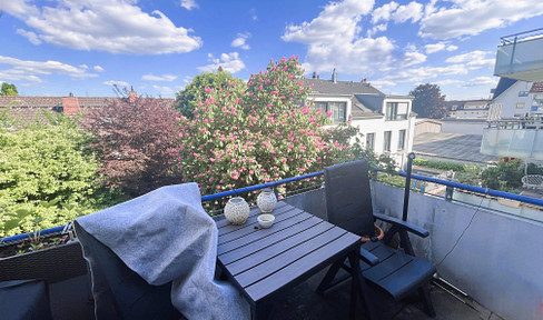 Modern, freshly renovated 2.5-room apartment with large balcony in a central location in Remseck-Aldingen