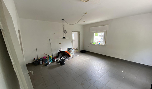 Spacious 3-room first floor apartment with two bathrooms in a quiet location in Mühltal
