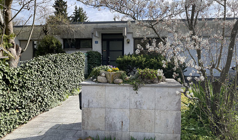 Traumhaus in Eichstätt und Grundstück mit unendlichen Möglichkeiten!