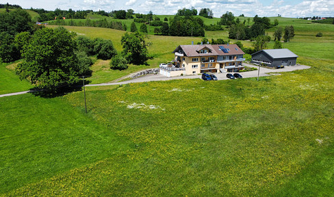 Exceptional property in a secluded location with mountain views – fully developed, immediately profitable, and expandable.