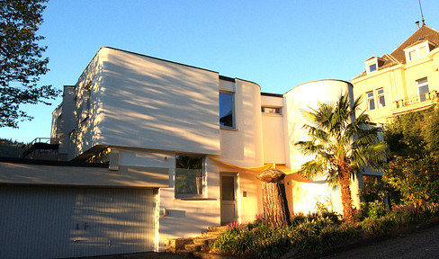 Architect's house in prime location