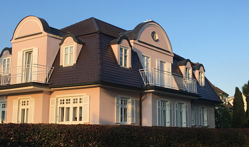 Wohnen und Arbeiten in großzügigen Stadthaus