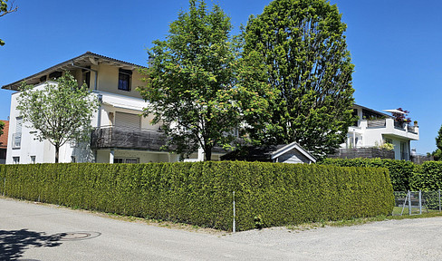Bright 3-room garden apartment