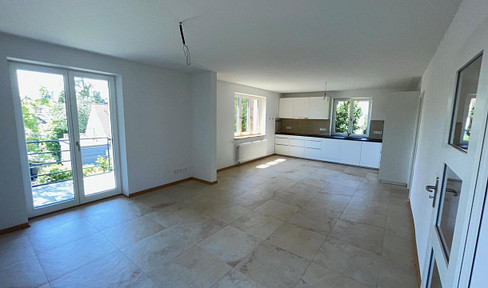 Helle moderne Wohnung - hochwertige Ausstattung, ruhige Wohngegend