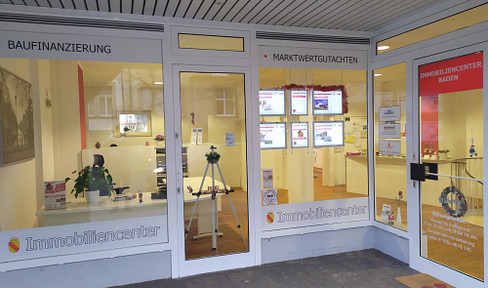 +++Core refurbished store with large display windows in top location in FR-Wiehre+++