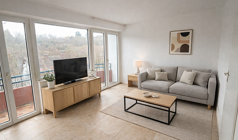 Light-flooded 2-room apartment - ideal for singles & couples