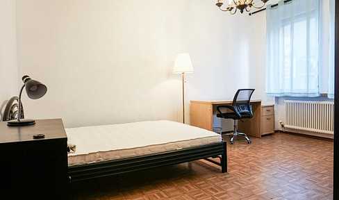 5.25 % yield - bright 3-room apartment with the charm of an old building