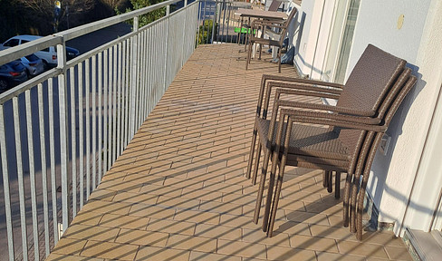 Der Sommer wird heiß, das 115m2 Traumbüro so gut isoliert, dass Sie keine Klima brauchen