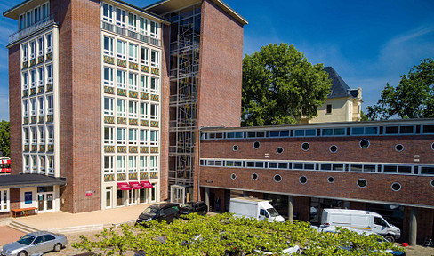 Sunny, spacious office space 292.5 m²