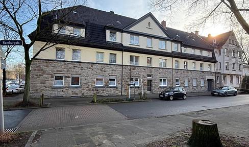 Helle 4,5-Zimmer-Wohnung nach Sanierung – Erstbezug nach Renovierung