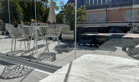 Fantastic penthouse 3.5 rooms Alt Bogenhausen Herzogpark