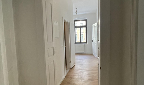 Beautiful 2-room apartment with kitchen