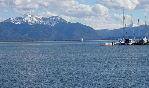 Ground floor apartment with lake and mountain views on Lake Chiemsee