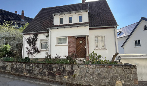 *Reserviert* Idyllisches EFH in privilegierter Hanglage am Wachenberg mit 6 Zimmern und 173 qm