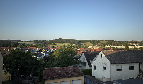 Wohngenuss mit Ausblick: Charmante 2-Zimmer-Wohnung mit 75 m²