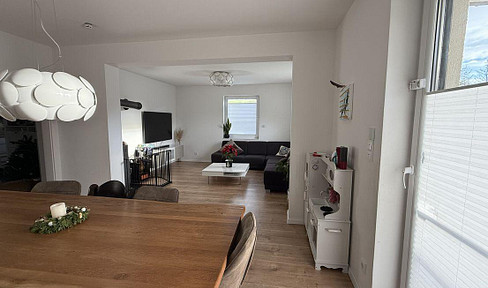 Exklusives  Wohnhaus mit hochwertiger Kernsanierung in Aarbergen