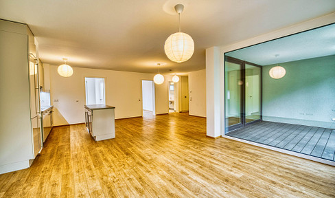 Exclusive 3.5 apartment with corner loggia on the 2nd floor (87 m²) 🌿 View of the greenery🌿