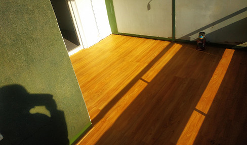 Schöne Wohnung mit 14 qm Balkon Südseite