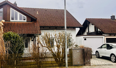 Von privat - gehobene DHH in bester Lage