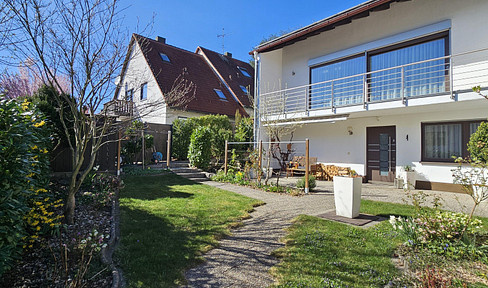 Reserviert - Charmante Doppelhaushälfte mit großer Wellness-Terrasse – provisionsfrei